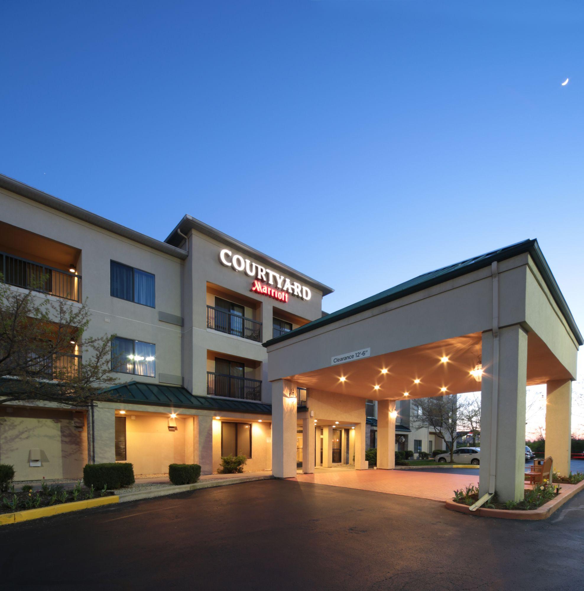 Courtyard By Marriott Dayton North Hotel Buitenkant foto